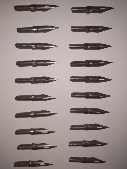 Перья для чернил.