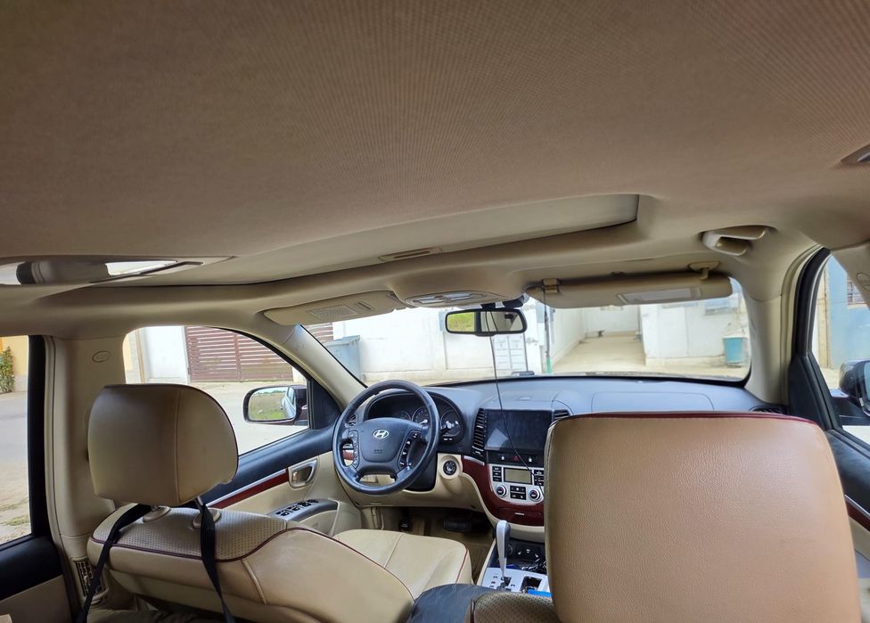 Se vinde Hyundai Santa Fe CM 2008 2.2crdi 4WD