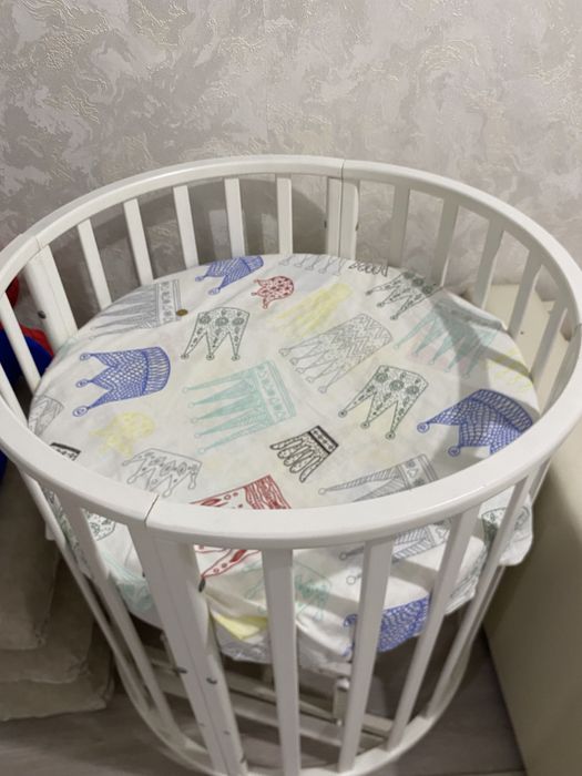 Продам детскую кроватку