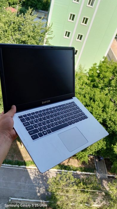 Davon 512 GB SSD xotira