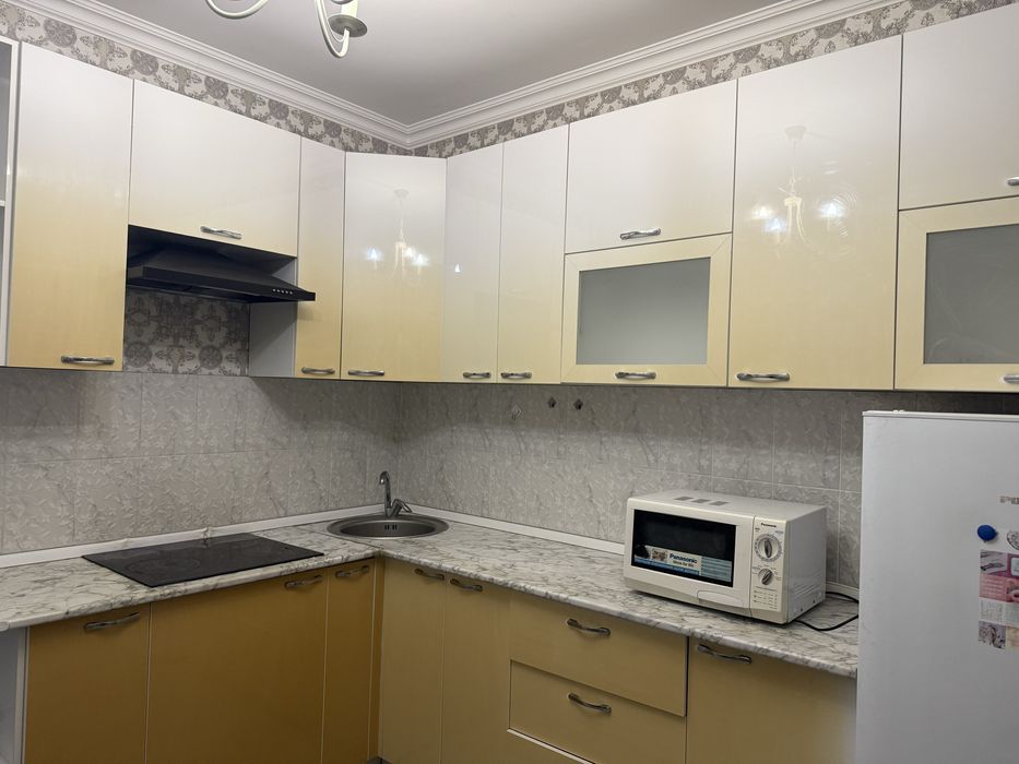 Кухонный гарнитур в комплекте