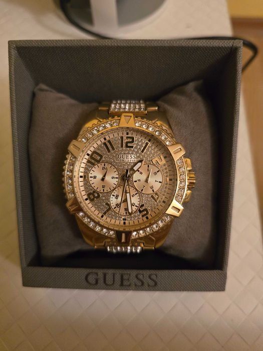 Часовник Guess Frontier W0799G2