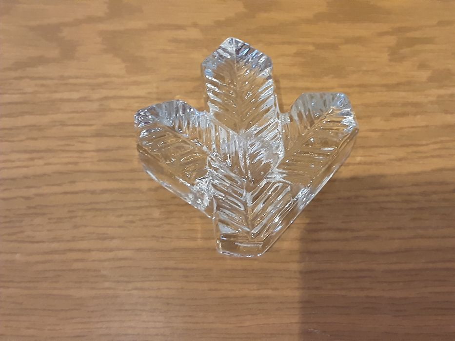 Коледна декорация по 5 и 7 лв