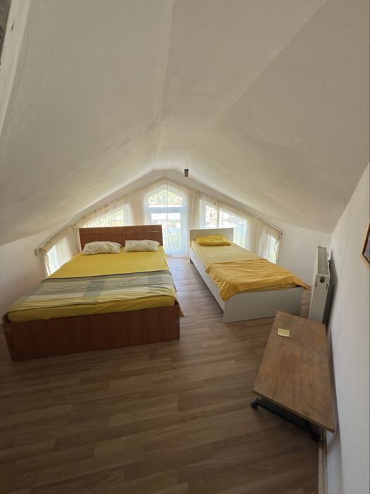 Camere / apartamente de inchiriat