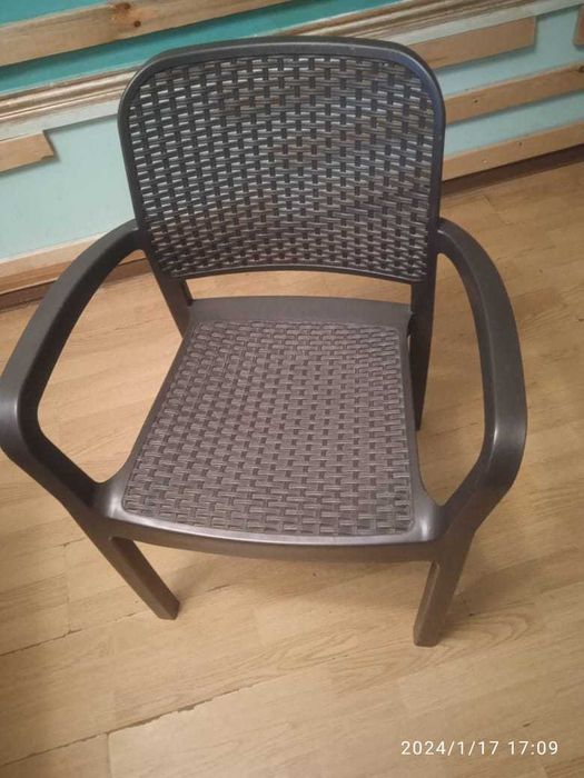 Ратанговые кресло