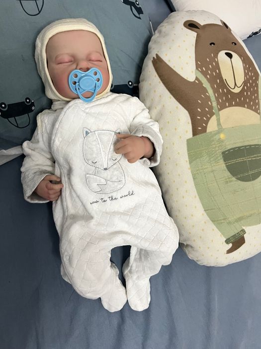 Papusa bebelus reborn nou nascut cadou iepuras
