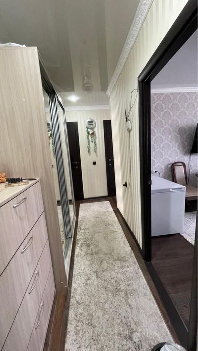 Продам двушку на 20 мкр