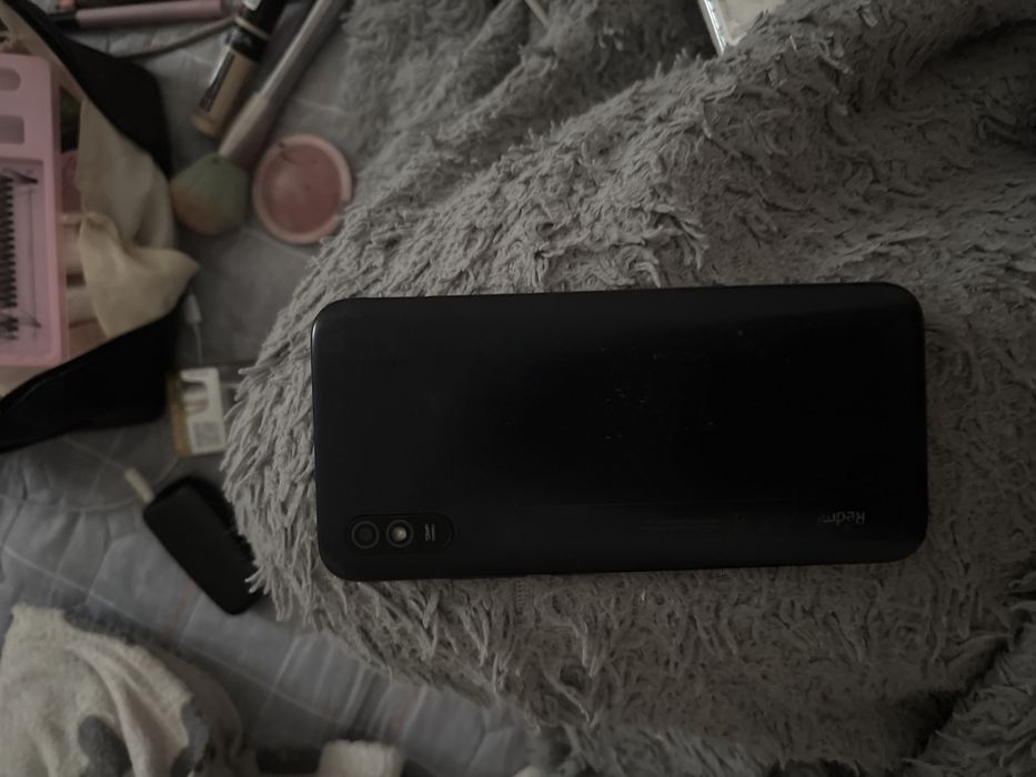 Redmi 9A черного цвета