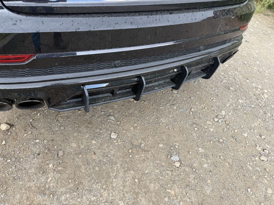 Maxton добавка за audi sq8