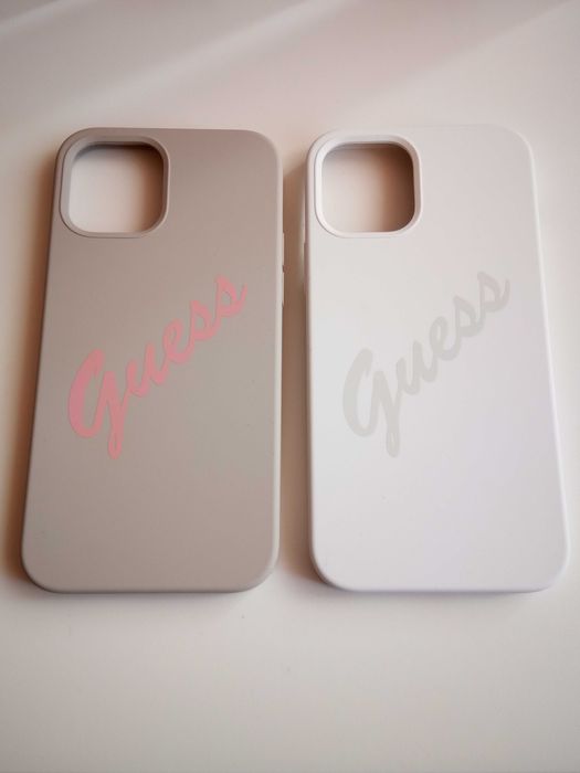 Гръб Guess Silicone Vintage за iPhone 12, iPhone 12 Pro