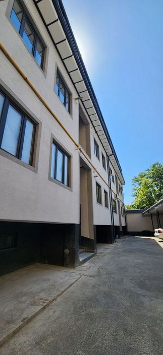 Продается квартира, в новом построенном в немецком стиле доме.