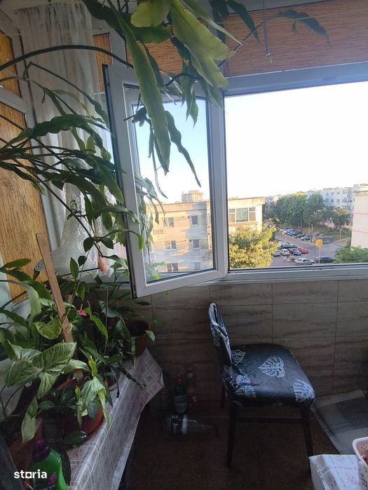 Apartament Icil-Casa de Cultura, 3 camere, o baie, bucătărie separata.