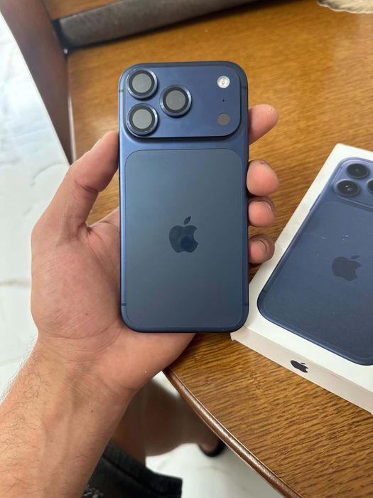 Iphone 17 pro.