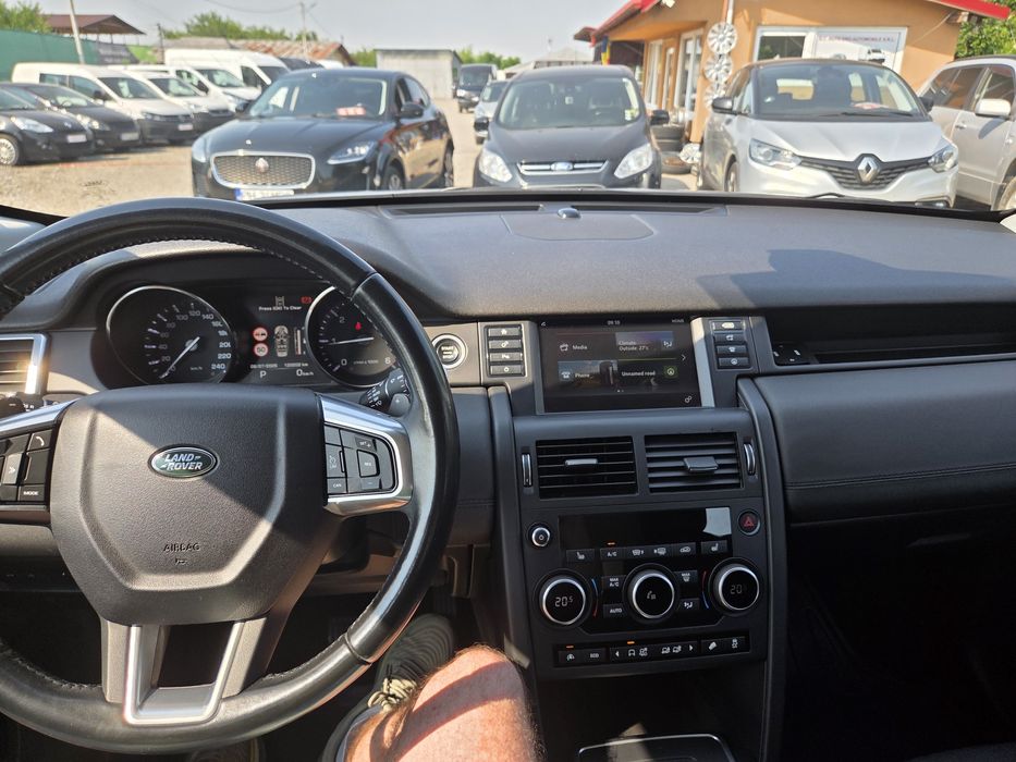Vând Land Rover Discovery Sport