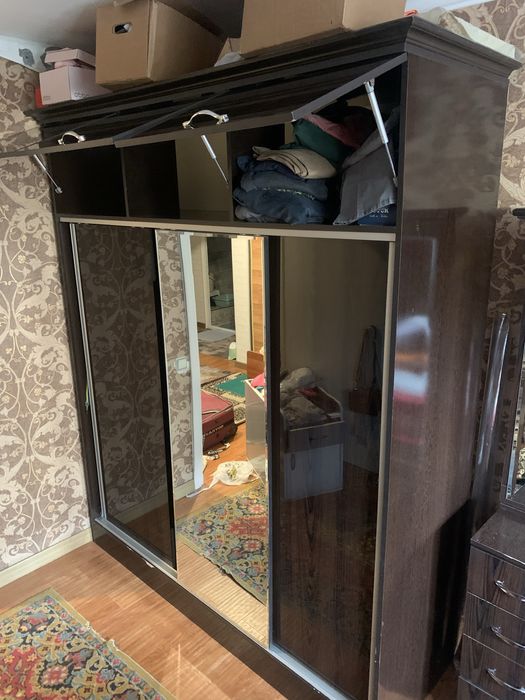 Шкаф холати яхши