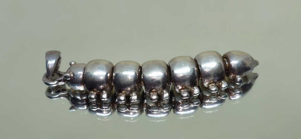 Pandantiv Articulat „Mica Omidă” – Argint 925 Masiv