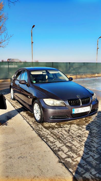 Vând BMW e90 320d n47