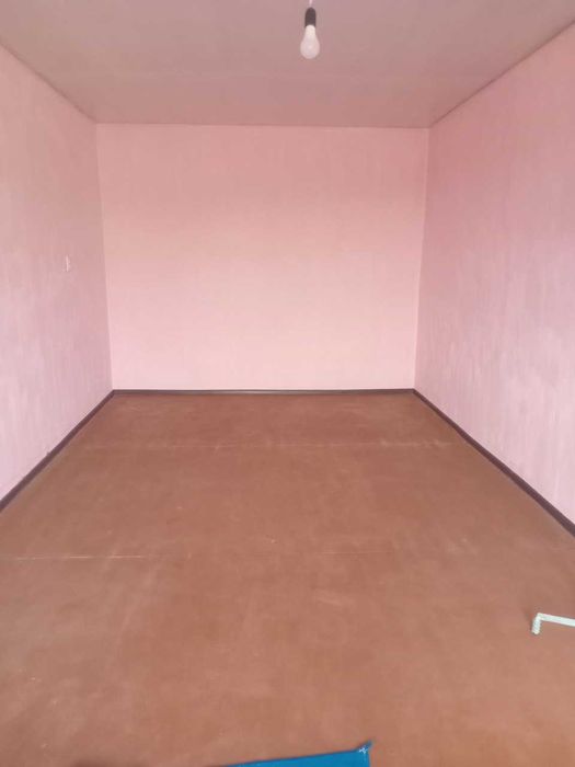 Mitan shaharchasi atrofida 20 sotixli uy joy uzumzori bilan sotiladi