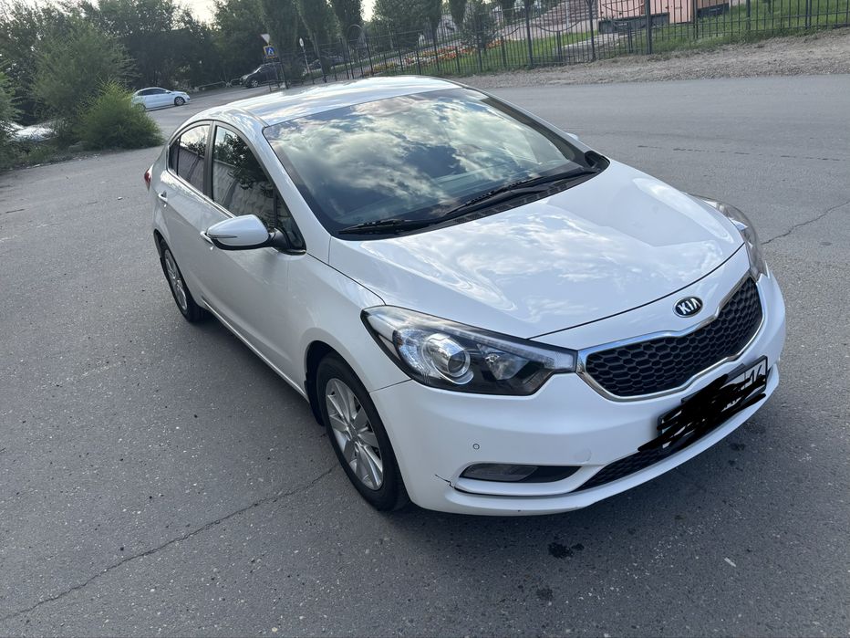 Продам kia cerato 2015г.