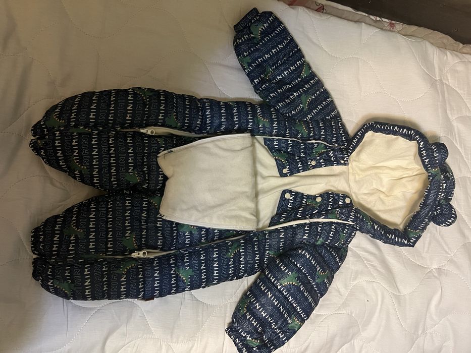 Продается зимний комбинезон