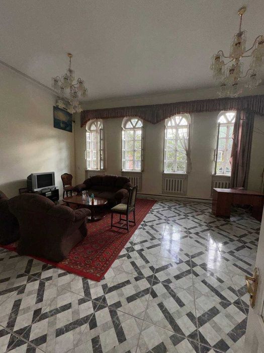 Аренда дома под хостел-гостиницу махалла Конституция 7 соток 15 комнат