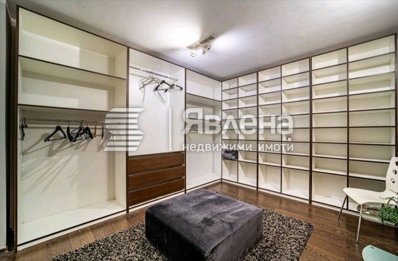 Дава се под наем Тристаен апартамент в Варна, Аспарухово - 110 кв.м за 700 € - Снимка #8