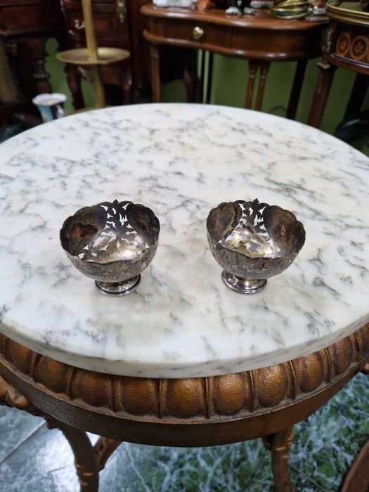 Чифт страхотни антикварни сребърни зарфове