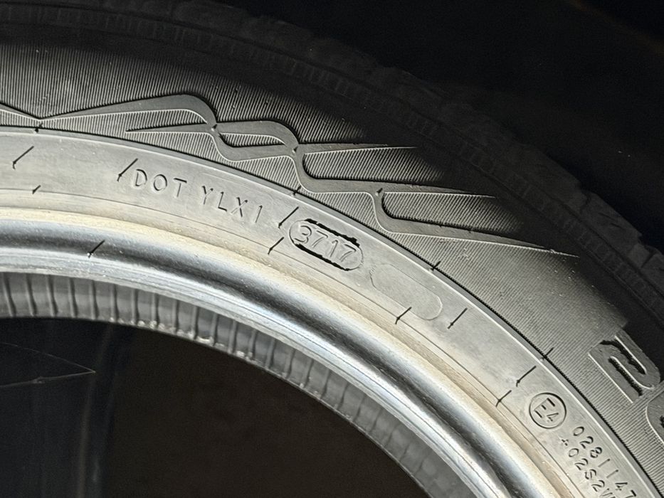 2 Anvelope Iarnă Nokian WR A4 205/55 R17 95V