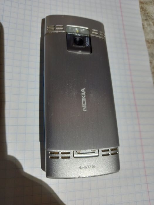 Продам сотовый телефон