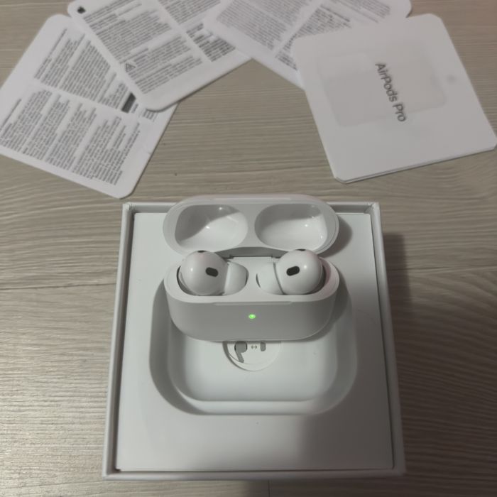 AirPods Pro 2 originale – stare foarte bună