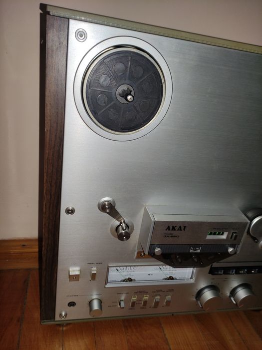 Vând Akai gx 62o