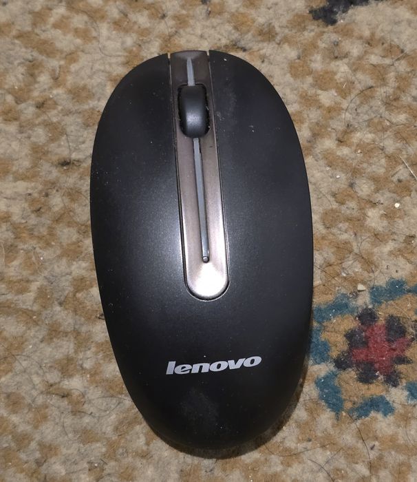 Блютуз клавиатура и мышка Lenovo