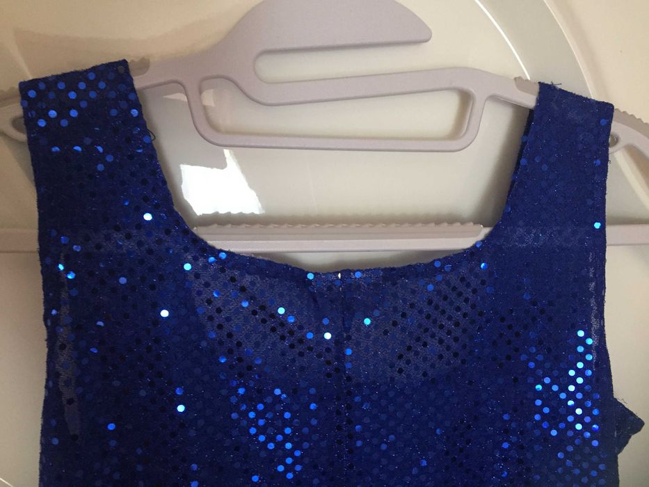 официална синя рокля