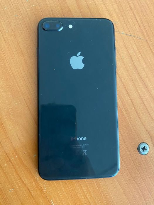 Iphone 8plus продам 64гб торг есть