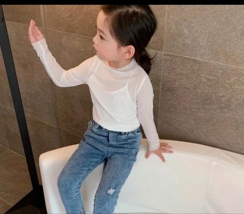 Продам новые платье двоики