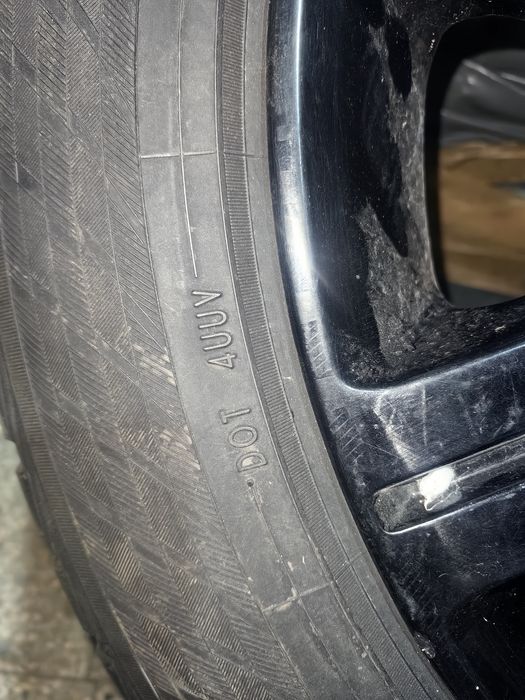 Джанти за LAND ROVER със зимни гуми YOKOHAMA 255/50/R20