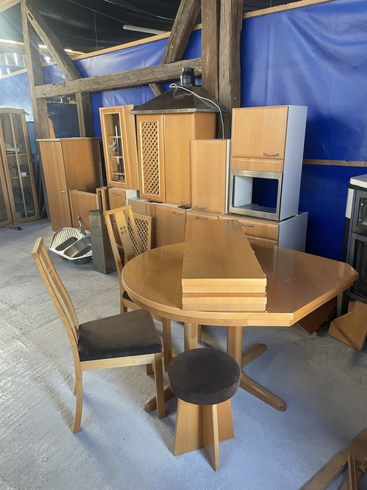 Mobila bucatarie Dan Küche Germania + colțar si masă extensibila