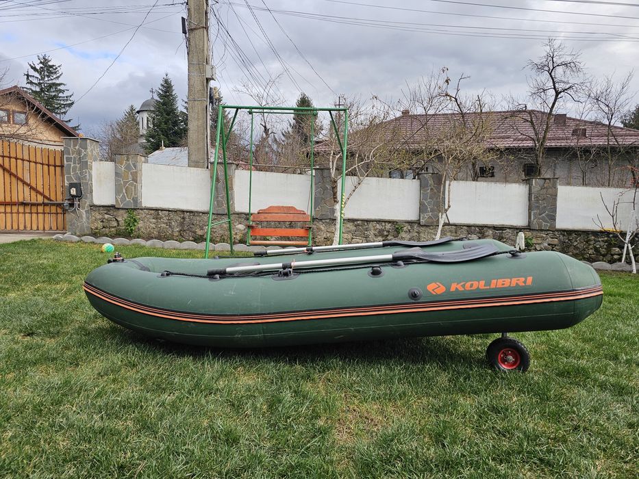 Barca Kolibri KM-330D