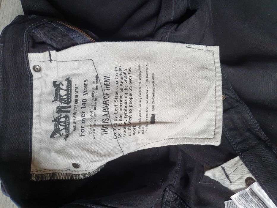 Blugi LEVI'S 504 - Marime W33 L32 (Talie 89 cm)