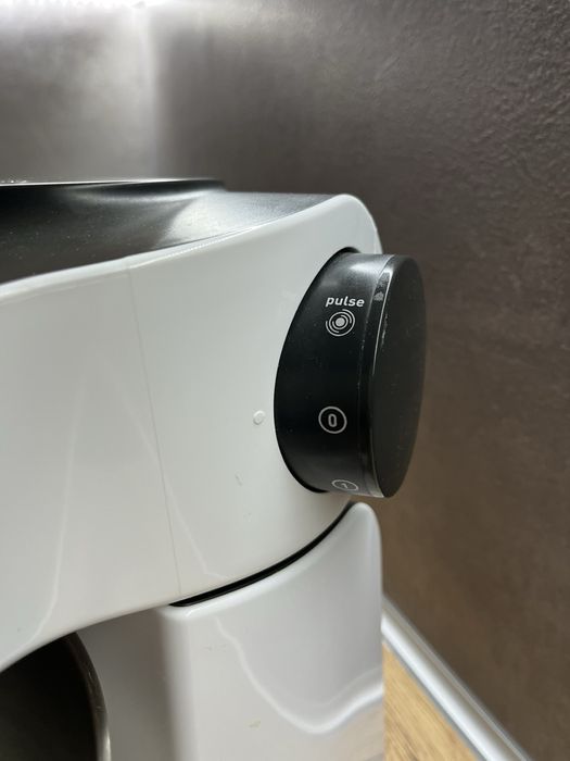 Кухненски робот Tefal Wizzo QB310138