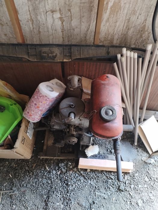 Продам дачный мотор