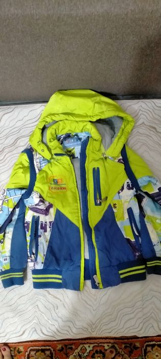 Продается детский костюм