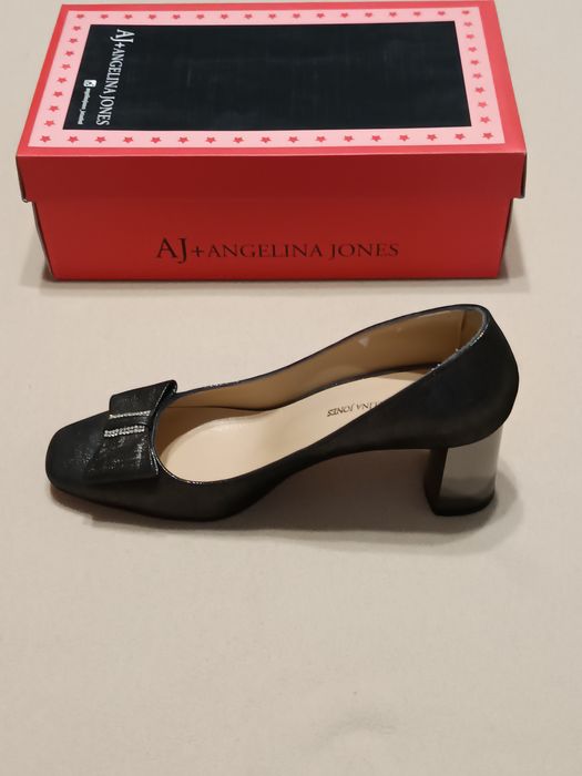 Официални обувки