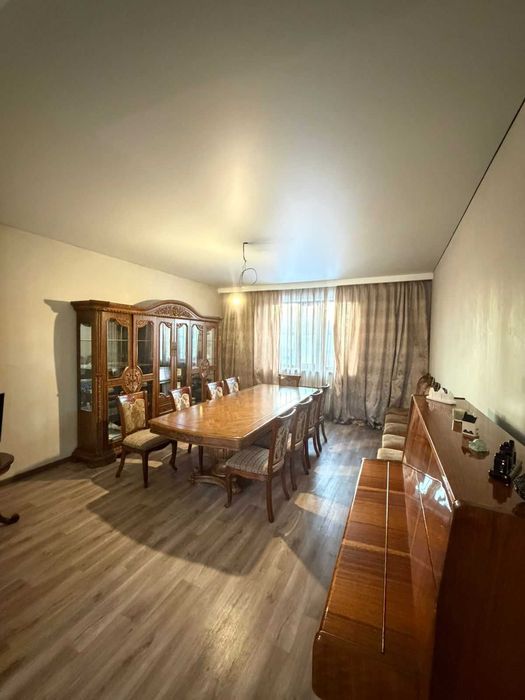 Продам дом, Жастар 1, Ксения Лидер