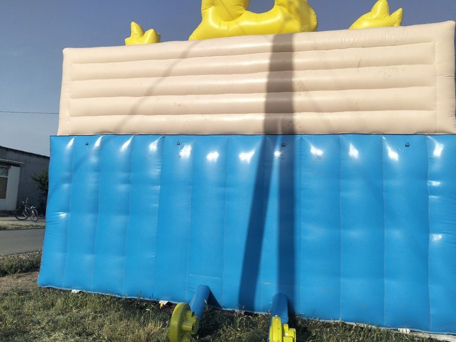 Batut sotiladi 10×7 razmeri