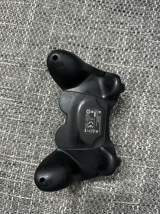 Gamepad Logitech wireless F710