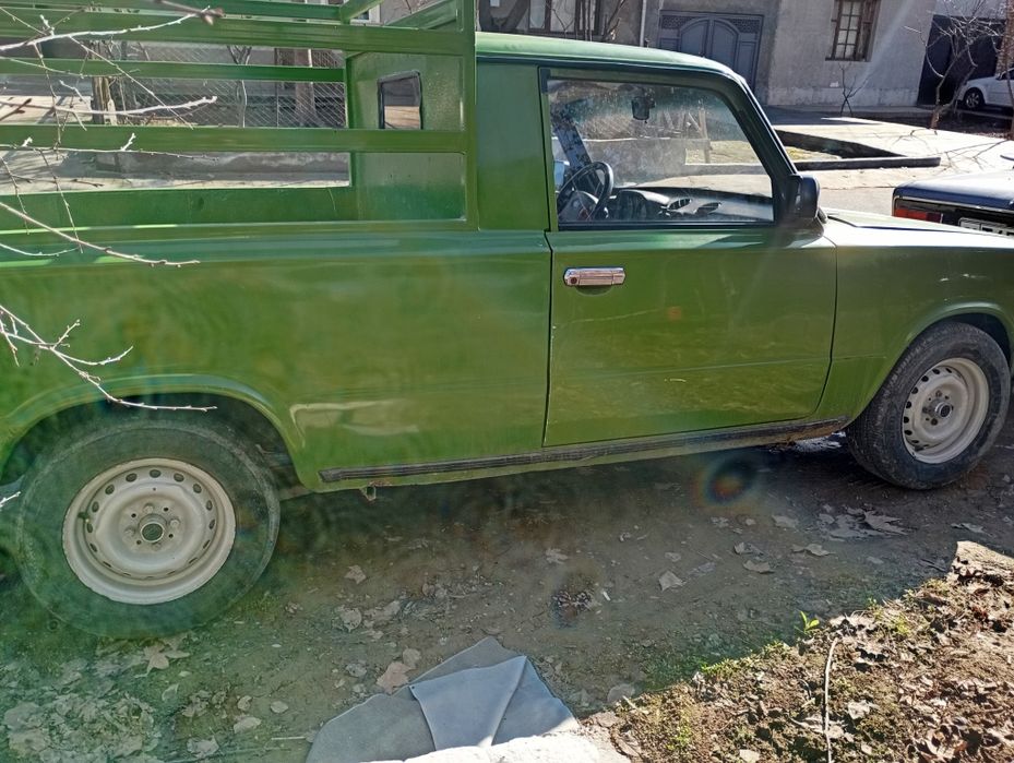 Сотилади ваз 2106