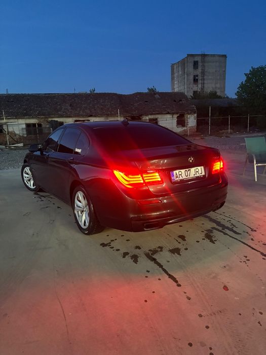 Vând BMW Seria 7
