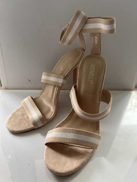 Sandale Botinelli,benzi elastice, marimea 40