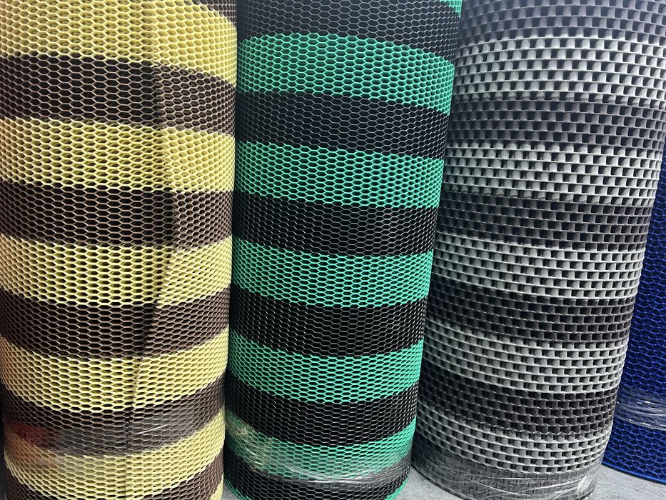 Коврик резиновый против скольжения в рулоне